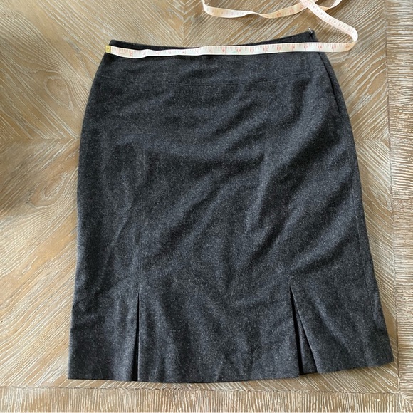 Banana Republic A-Line Gray Wool Skirt Womens Pleated Lined Side Zip (10) - Picture 9 of 9